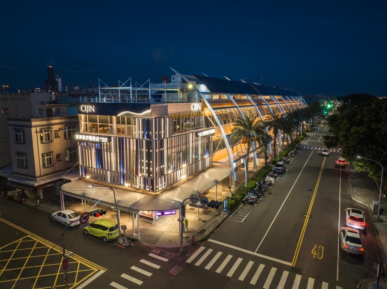In Young Hotel Kaohsiung Exterior foto